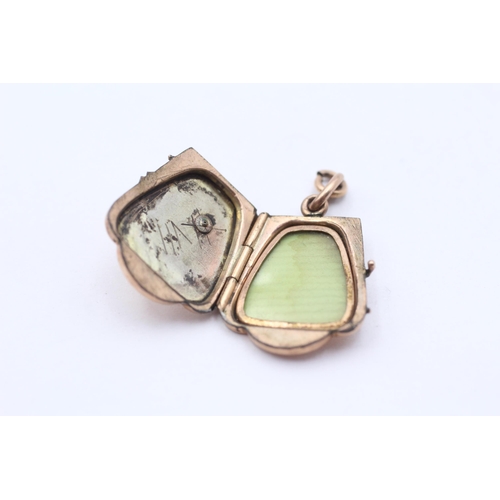 51 - 9ct Gold Back And Front Antique Opal Set Shield Shaped Locket Pendant (3.9g)