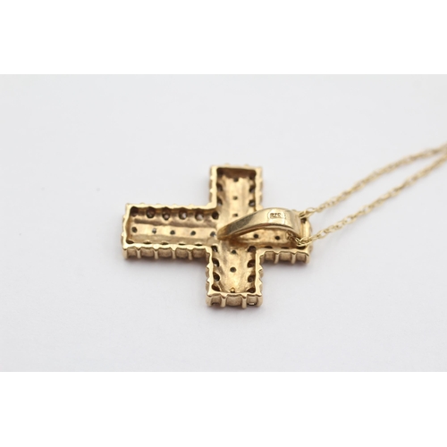 59 - 9ct Gold Diamond Set Christian Cross Pendant Necklace (4.3g)