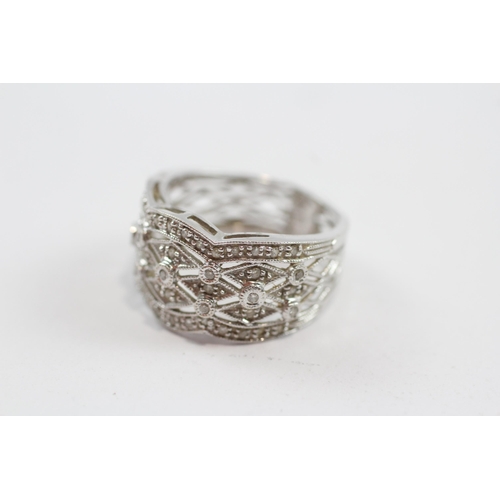 98 - 9ct White Gold Diamond Set Lace Effect Dress Ring (3g) Size  L