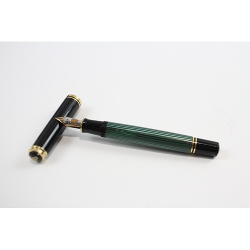 302 - PELIKAN Suveran Black & Green Fountain Pen w/ 18ct Gold Nib WRITING