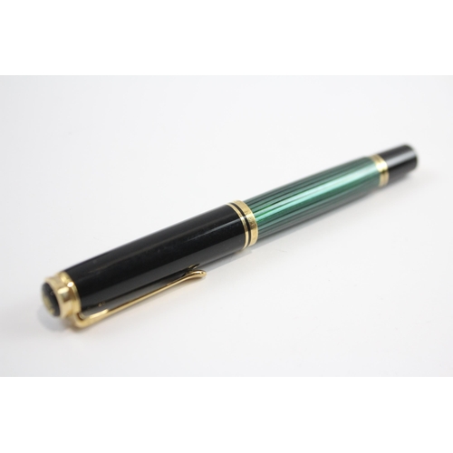 302 - PELIKAN Suveran Black & Green Fountain Pen w/ 18ct Gold Nib WRITING