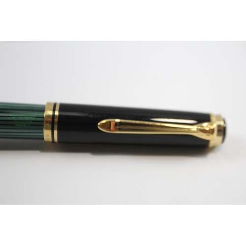 302 - PELIKAN Suveran Black & Green Fountain Pen w/ 18ct Gold Nib WRITING