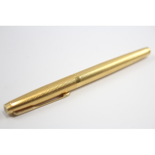 303 - Vintage PARKER 75 Gold Plated FOUNTAIN PEN w/ 14ct Gold Nib WRITING (22g)