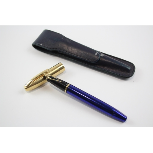 314 - Sheaffer Legacy 1 - Model 837- Blue Laquer/Gold Plate w/ 18ct Gold Nib, Gold Plate Cap WRITING