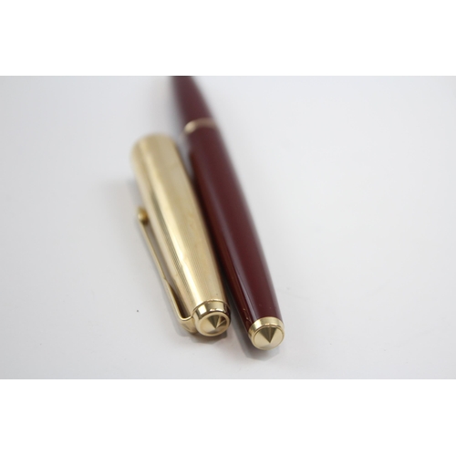 332 - Vintage PARKER 65 Burgundy Fountain Pen w/ 14ct Gold Nib, Chalk Mark WRITING