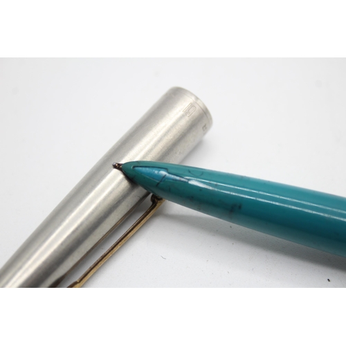 336 - Vintage PARKER 61 Teal Fountain Pen w/ 14ct Gold Tipped Nib WRITING