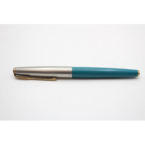 336 - Vintage PARKER 61 Teal Fountain Pen w/ 14ct Gold Tipped Nib WRITING