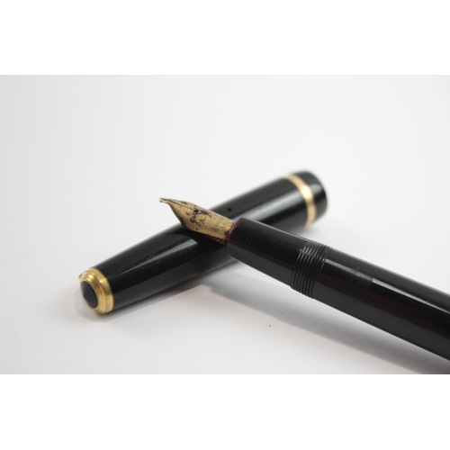 341 - Vintage PARKER Duofold Black FOUNTAIN PEN w/ 14ct Gold Nib WRITING