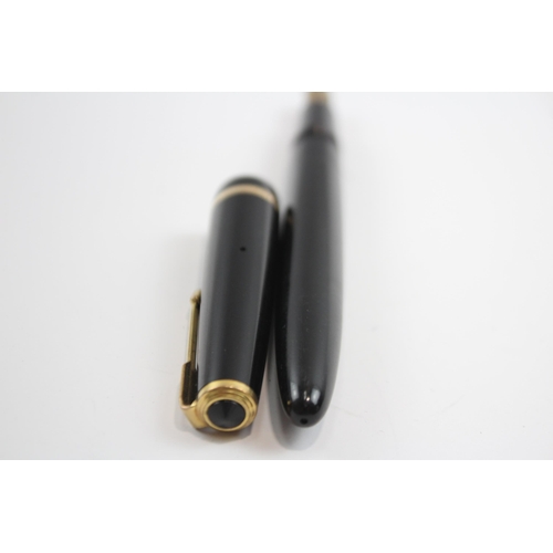 341 - Vintage PARKER Duofold Black FOUNTAIN PEN w/ 14ct Gold Nib WRITING