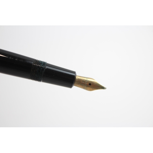 343 - Vintage PARKER Duofold Black FOUNTAIN PEN w/ 14ct Gold Nib WRITING