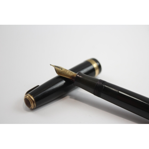 344 - Vintage PARKER Duofold Black FOUNTAIN PEN w/ 14ct Gold Nib WRITING