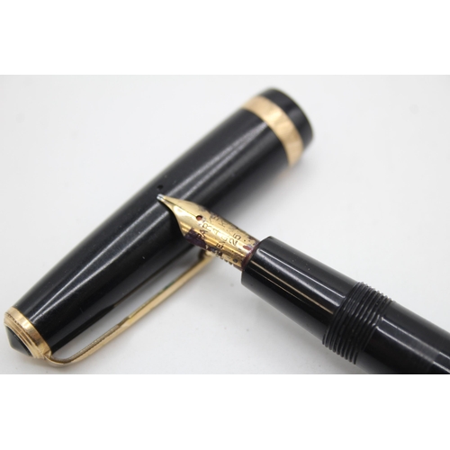 345 - Vintage PARKER Duofold Black FOUNTAIN PEN w/ 14ct Gold Nib WRITING