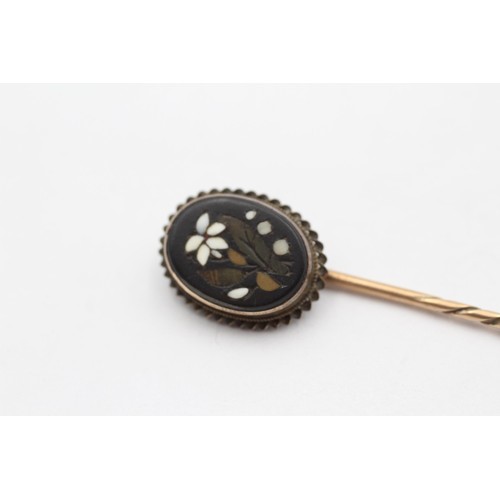 115 - 9ct Gold Victorian Floral Micro Mosaic Set Stick Pin (3.5g)