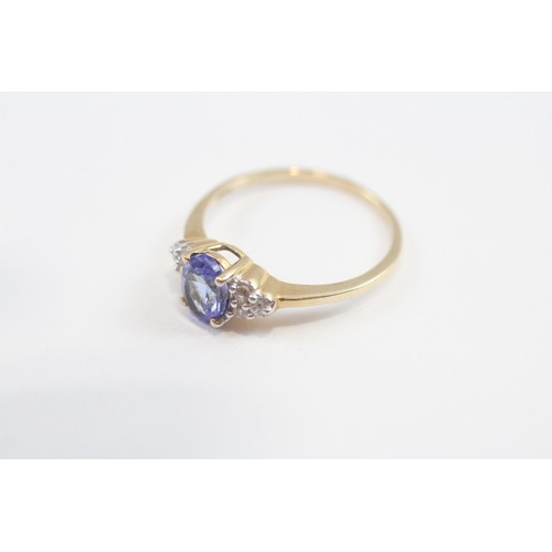 113 - 9ct Gold Tanzanite & Diamond Cluster Dress Ring (1.7g) Size  N 1/2