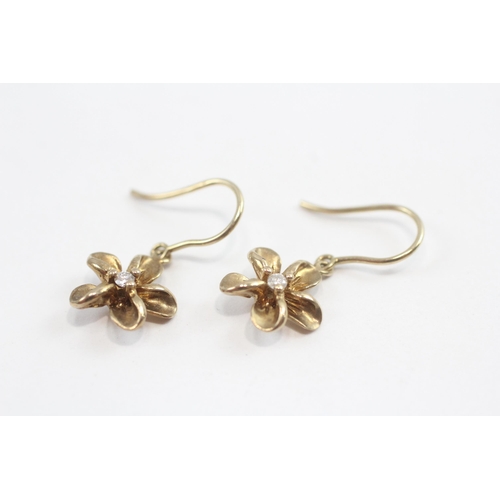 130 - 14ct Gold Diamond Flower Drop Earrings (2.2g)