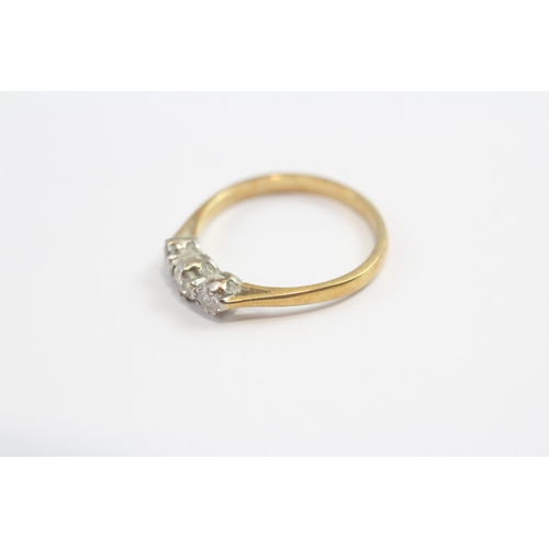 131 - 18ct Gold Diamond Trilogy Ring (2.3g)