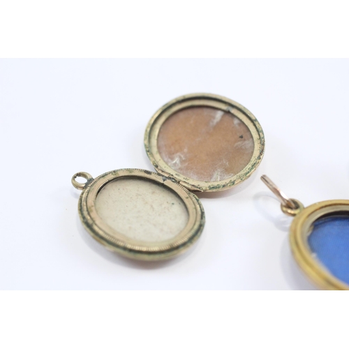 143 - 2 X 9ct Gold Back And Front Foliate Engraved Lockets (15g)