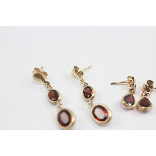 146 - 3 X 9ct Gold Garnet Earrings (3.4g)