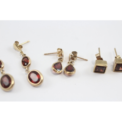 146 - 3 X 9ct Gold Garnet Earrings (3.4g)