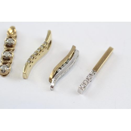 149 - 4 X 9ct Gold Diamond Bar Pendants (4.4g)