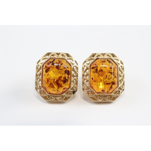 28 - 14ct Gold Amber Ornate Openwork Earrings (6g)