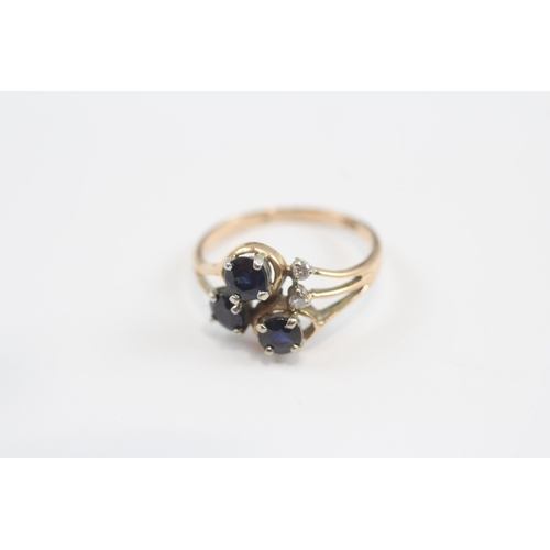 39 - 14ct Gold Vintage Sapphire & Diamond Stylised Cluster Ring (2g) Size  J
