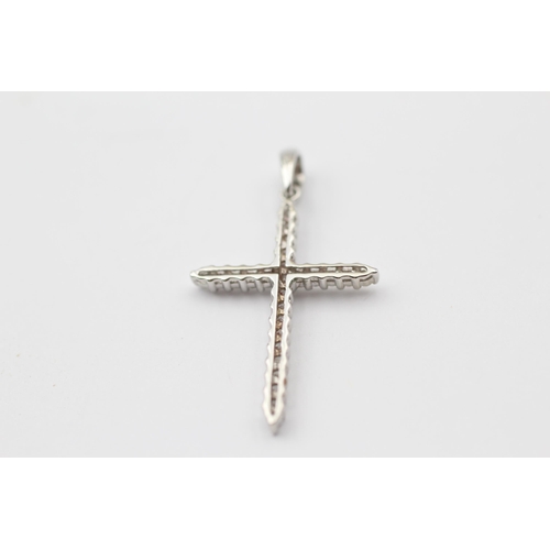 78 - 14ct White Gold Diamond Cross Pendant (1.4g)