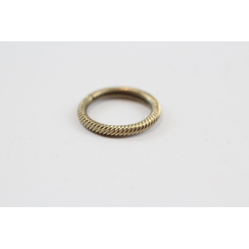 85 - 9ct Gold Antique Split Ring (1.4g)