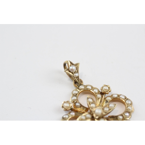 88 - 9ct Gold Antique Victorian Split Pearl Floral Openwork Pendant (2.6g)