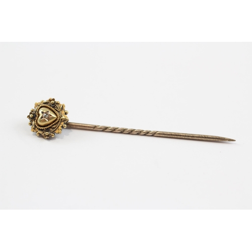 90 - 15ct Gold Head Rose Cut Diamond Heart Stick Pin Brooch (1.7g)