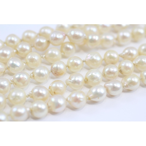 98 - 9ct Gold Amethyst & Cultured Pearl Set Clasp Cultured Pearl Three Strand Necklace (70.8g)