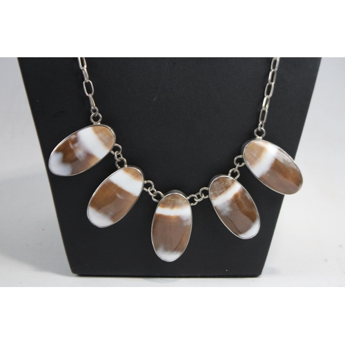 173 - Silver Shell Panel Necklace And Bracelet Set