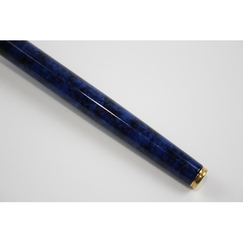 292 - Vintage WATERMAN Executive Navy Lacquer Fountain Pen w/ 18ct Gold Nib Writing