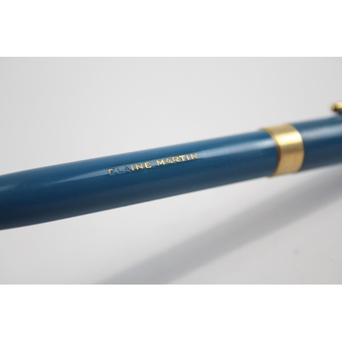 302 - Vintage SHEAFFER Snorkel Blue FOUNTAIN PEN w/ 14ct Gold Nib WRITING