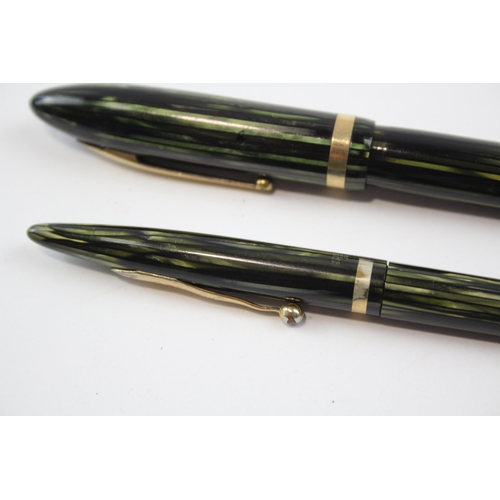 313 - Vintage SHEAFFER Balance Green FOUNTAIN PEN w/ 14ct Gold Nib, Pencil Etc