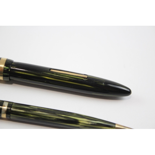 313 - Vintage SHEAFFER Balance Green FOUNTAIN PEN w/ 14ct Gold Nib, Pencil Etc