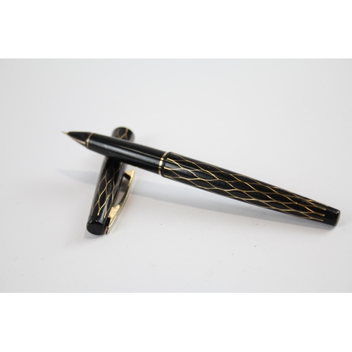 339 - Vintage Sheaffer Stylist Black & Gold Fountain Pen w/ 14ct Gold Nib Writing