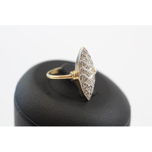 115 - 9ct Gold Diamond Dress Ring (2.4g) Size  O