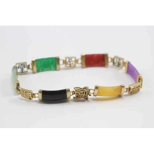 123 - 9ct Gold Jade, Onyx & Dyed Quartzite Oriental Style Panel Bracelet (9.9g)