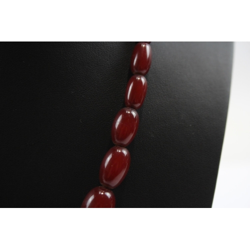 200 - Cherry Amber Bakelite Graduated Necklace