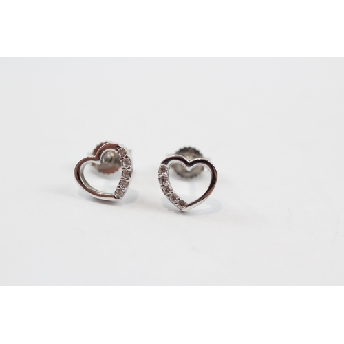 21 - 18ct White Gold Diamond Heart Stud Earrings (1.6g)