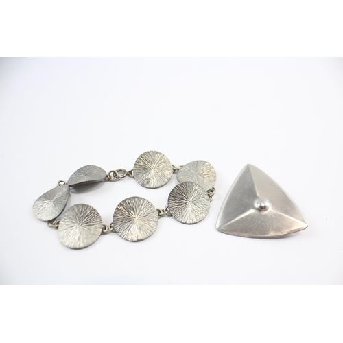 212 - A Collection Of Pewter Jewellery Including Jorgen Jensen