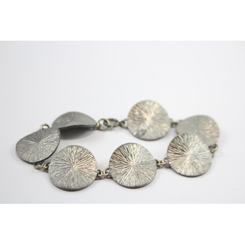 212 - A Collection Of Pewter Jewellery Including Jorgen Jensen