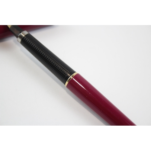 296 - Vintage Parker Classic Pink Lacquer Fountain Pen w/ Gold Plate Nib Writing Boxed