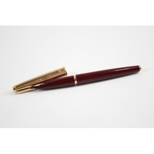 344 - Vintage PARKER 61  Burgundy Fountain Pen w/ Gold Plate Cap Etc WRITING