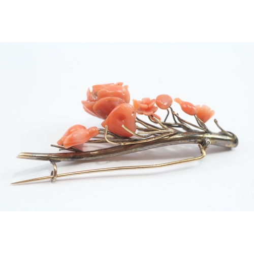 7 - 9ct Gold Coral Carved Brooch (8.4g)