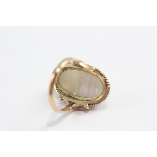 9 - 9ct Gold Opal Cocktail Ring (6.9g) Size  O