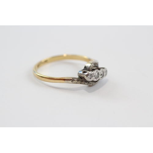 91 - 18ct Gold Vintage Diamond Set Bypass Ring (2.9g) Size  O