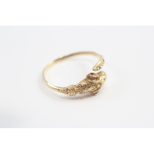 94 - 14ct Gold Ram Wrap Ring (2g) Size  Q