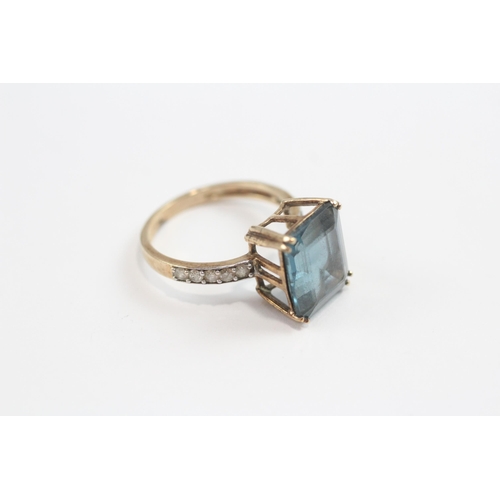 96 - 9ct Gold Topaz And Diamond Cocktail Ring (3.6g) Size  N 1/2